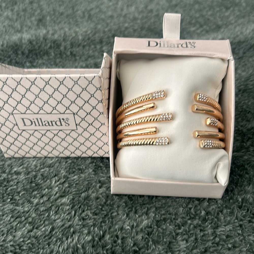 Brand new bracelet/clasp